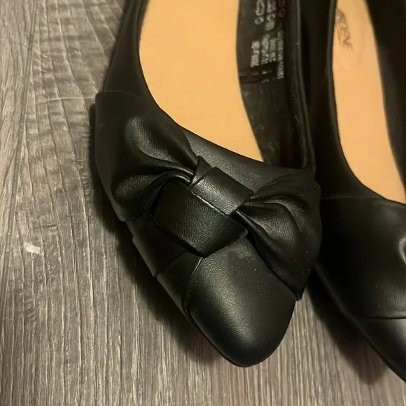 ☀️NWOT Arden size 8 slip on black flats - Picture 2 of 7
